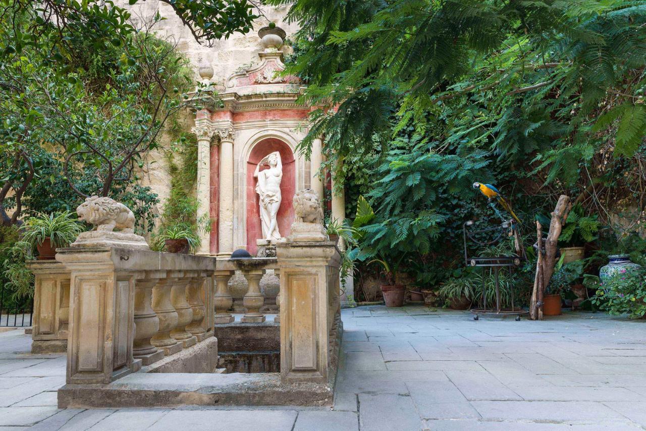 Casa Rocca Piccola B&B วัลเลตตา ภายนอก รูปภาพ